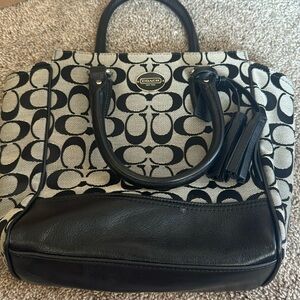 Coach bag, super cute and never used!!!